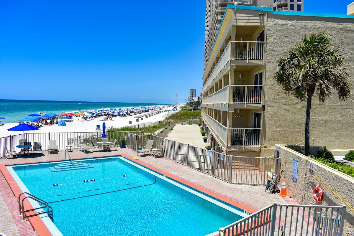 Panama City Resort & Club