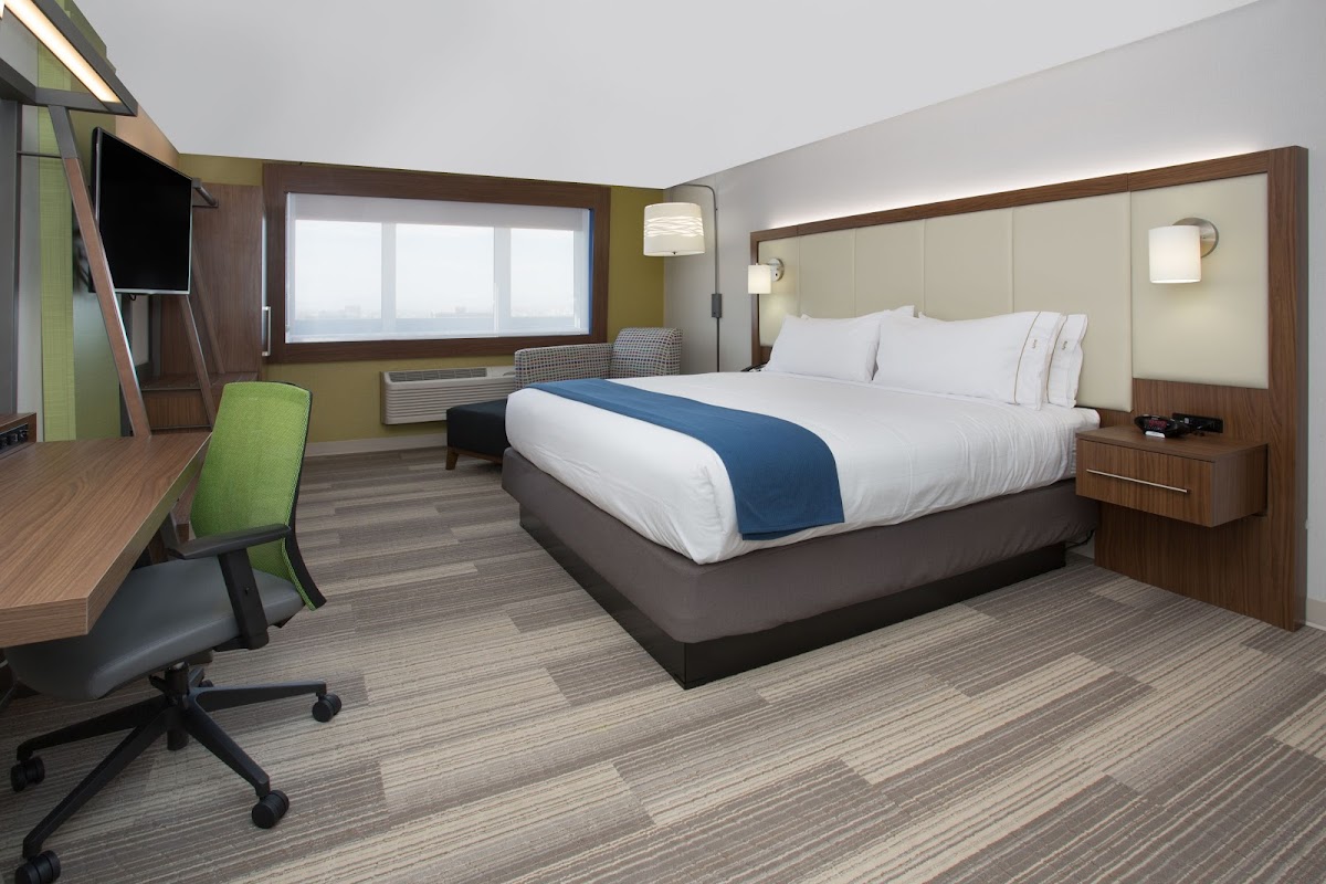 Holiday Inn Express & Suites Moses Lake by IHG photo 2