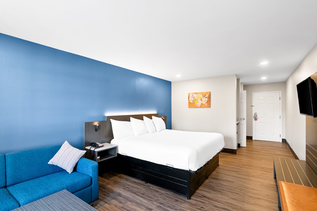 Econo Lodge - Bethel/Danbury photo 2
