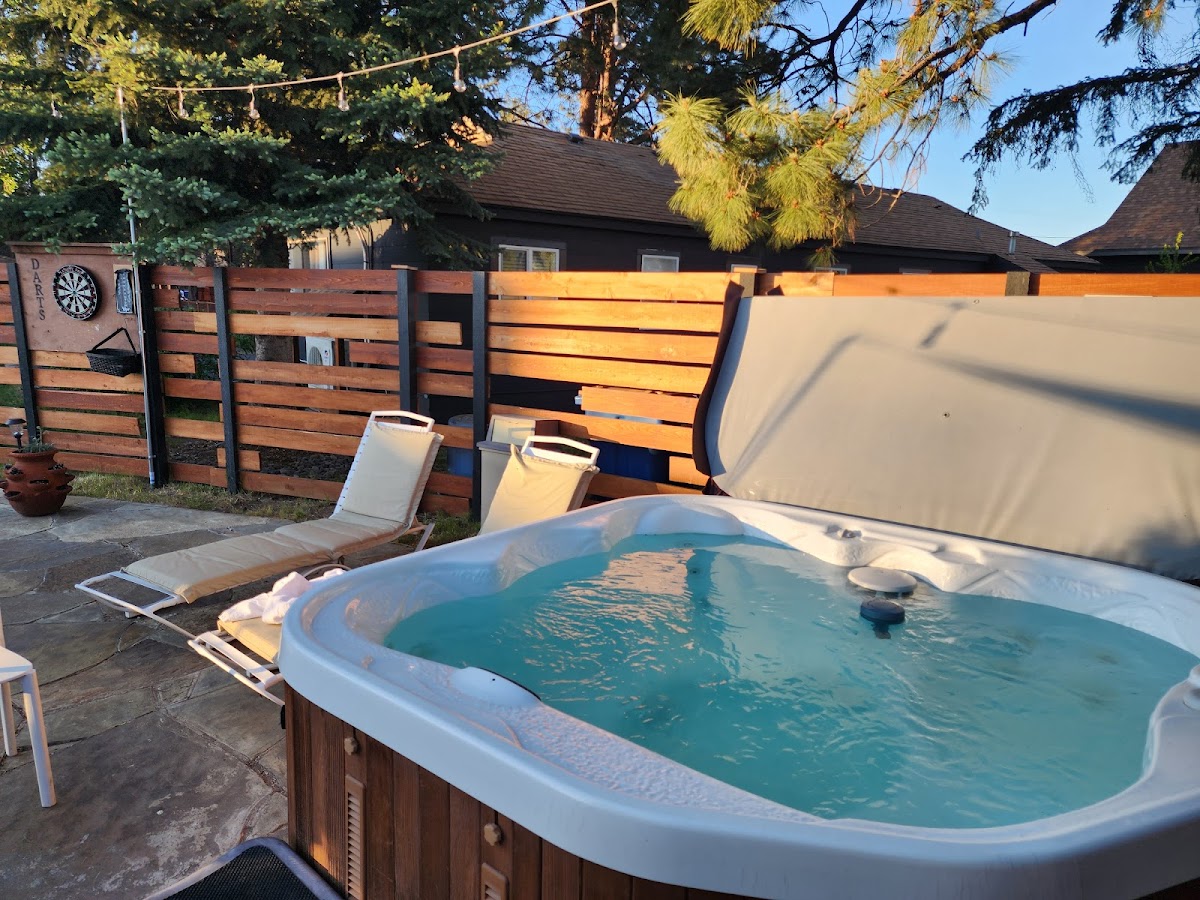 Left Coast Lodge photo 3