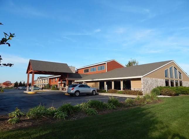 AmericInn by Wyndham Sturgeon Bay