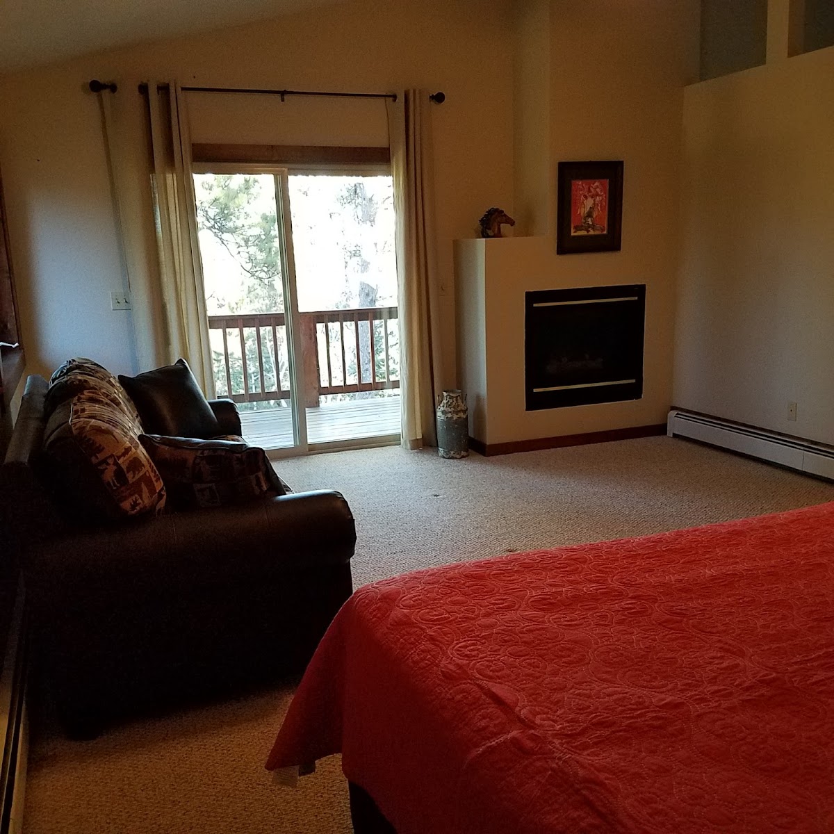 Black Hills Hideaway Lodge photo 3