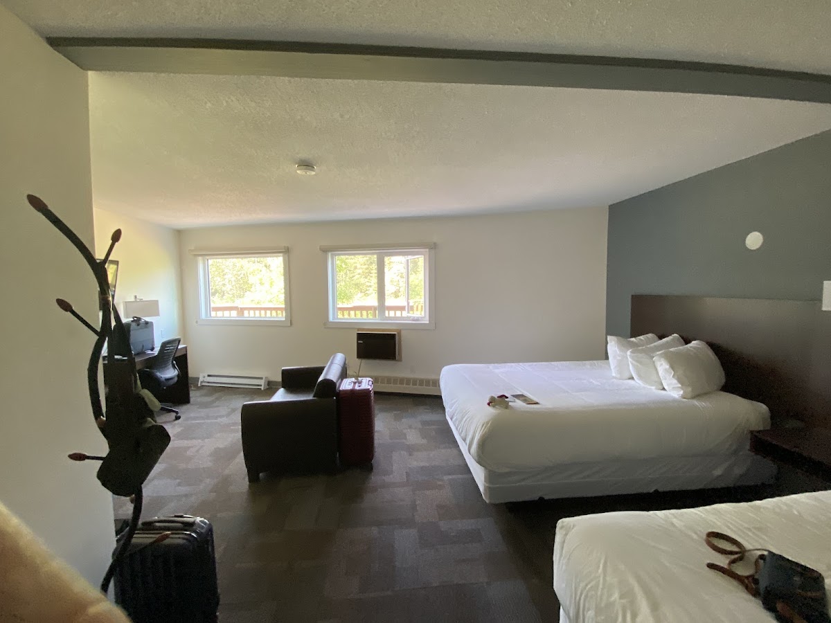 Bedrock Motel & RV Park photo 2