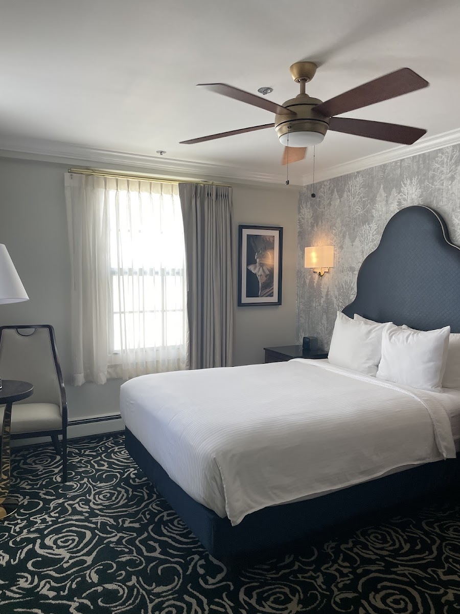 Inn at the Opera photo 2