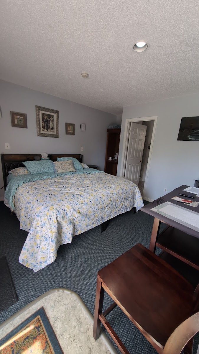 Sunshine Inn photo 2