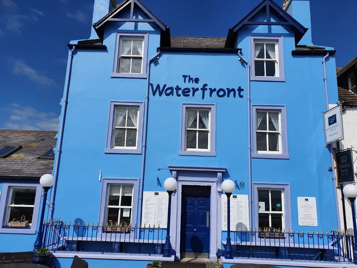 Waterfront Hotel