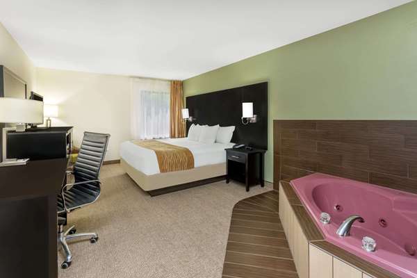 Baymont by Wyndham Rome West photo 2