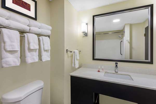 Baymont by Wyndham Rome West photo 3