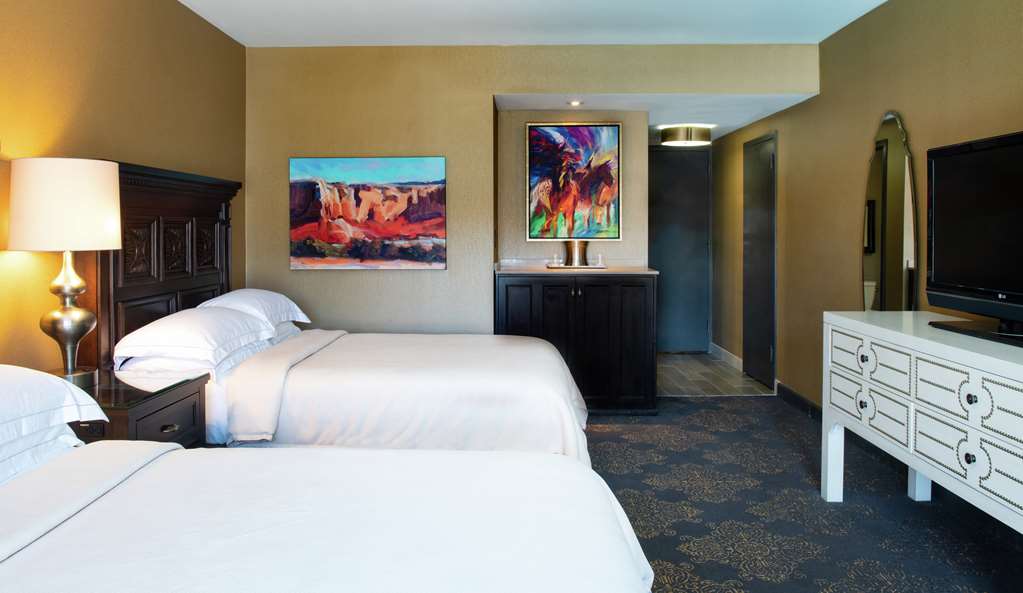 Hilton Santa Fe Historic Plaza photo 2