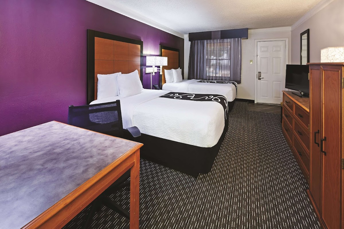 La Quinta Inn by Wyndham and Conference Center San Angelo photo 2
