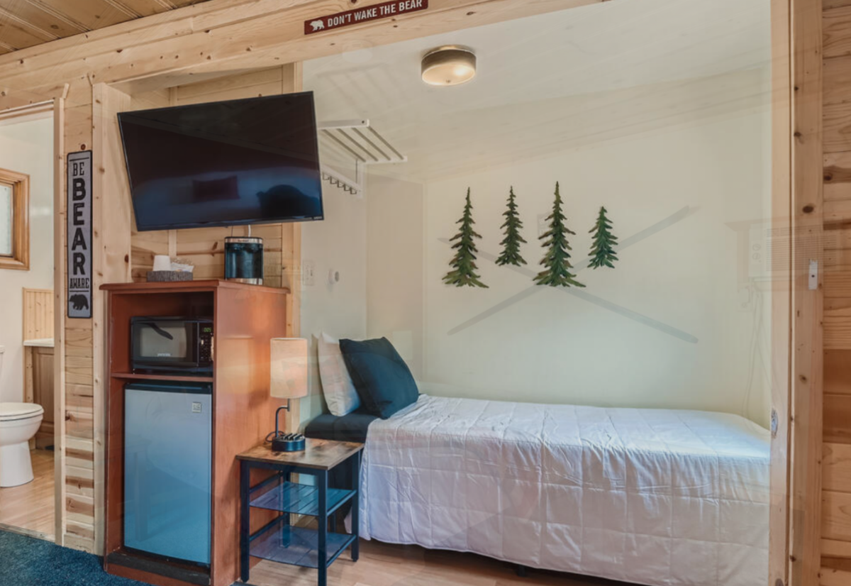 Lift Landing Motel Idaho Springs, Colorado photo 3