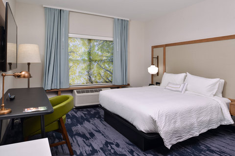 Fairfield by Marriott Inn & Suites Canton photo 2