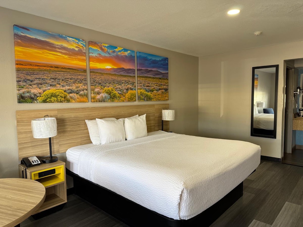 Days Inn by Wyndham El Paso West photo 2
