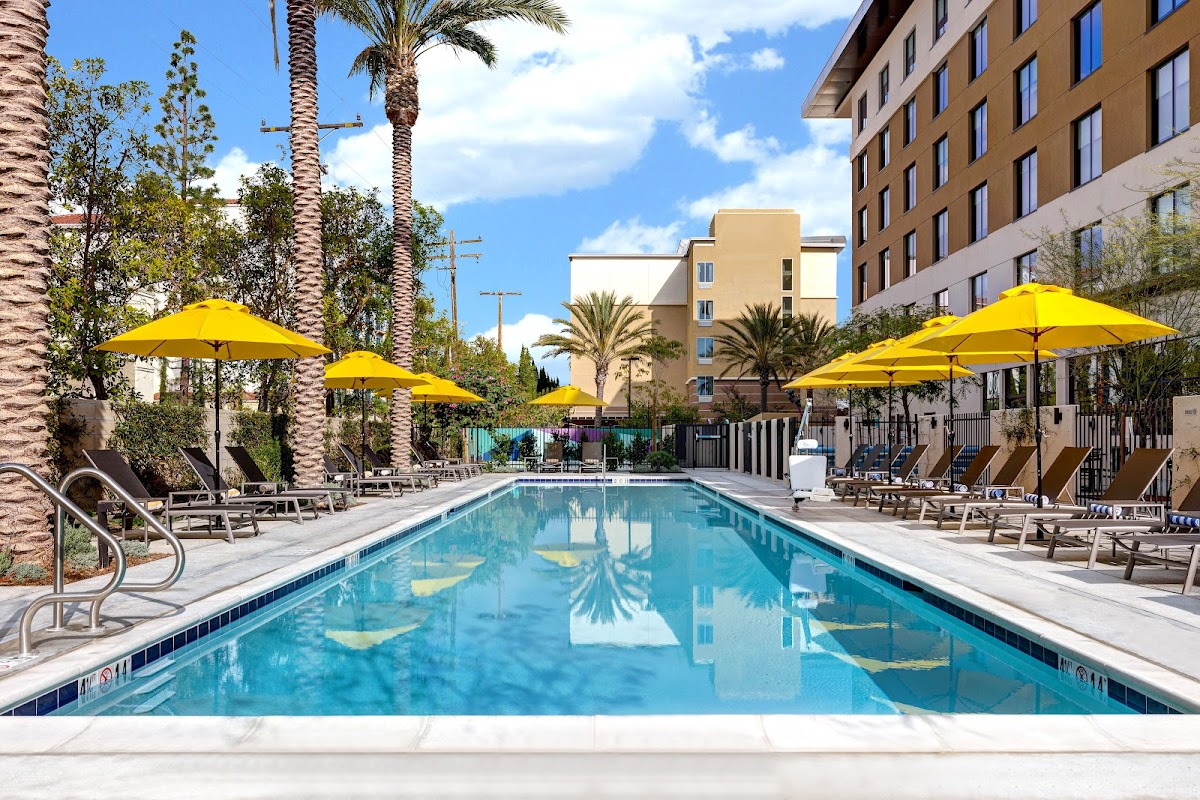 Hilton Garden Inn Anaheim Resort