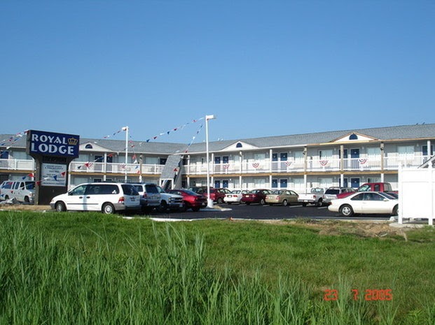 Royal Lodge Hotel
