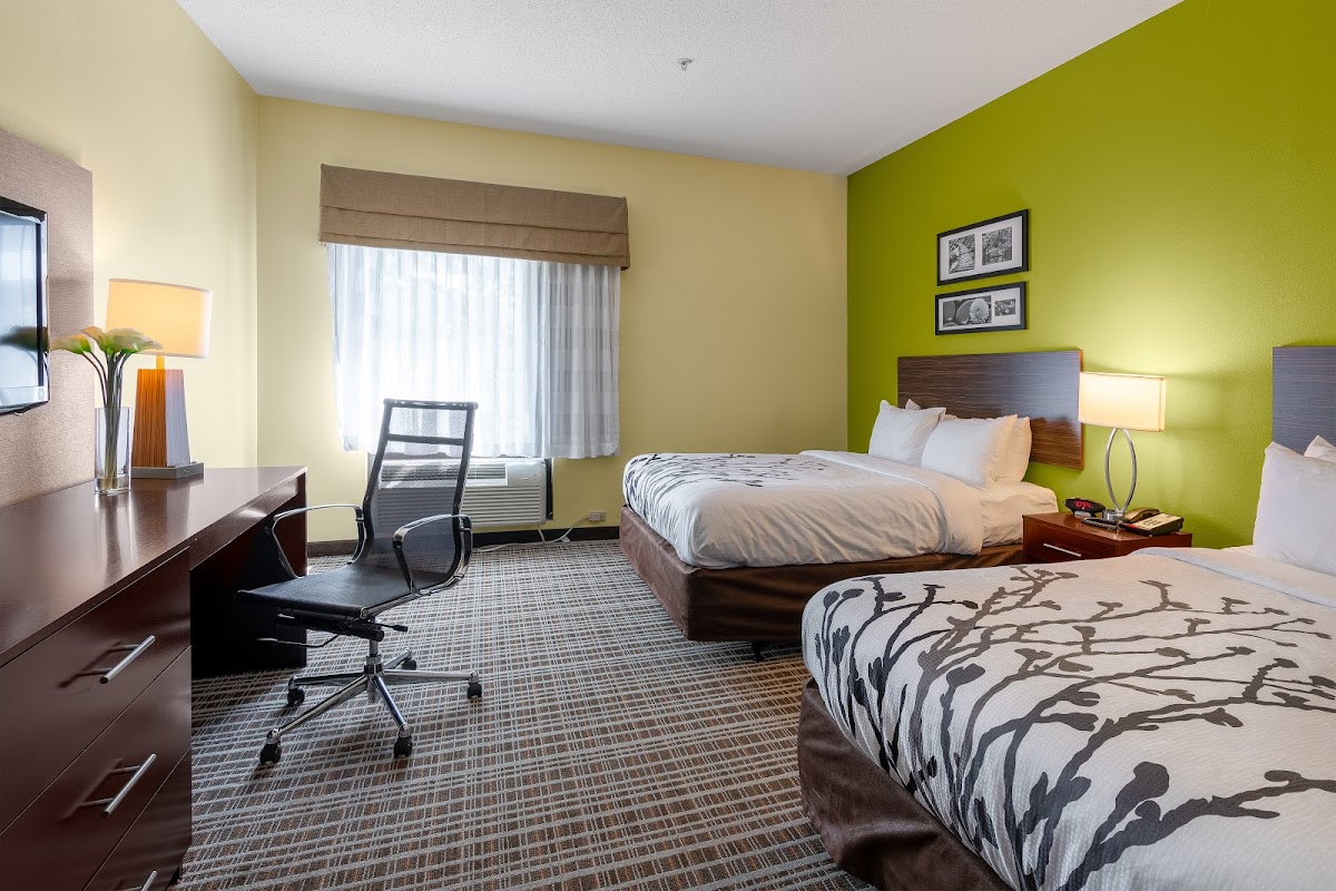 Sleep Inn & Suites Harbour Pointe photo 2