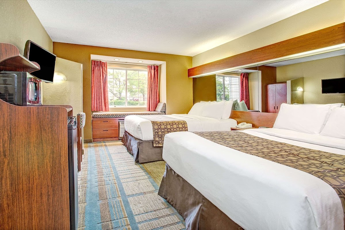 Microtel Inn & Suites by Wyndham Mason/Kings Island photo 2