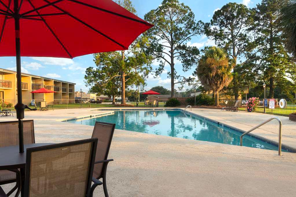 Best Western Colonial Inn photo 3