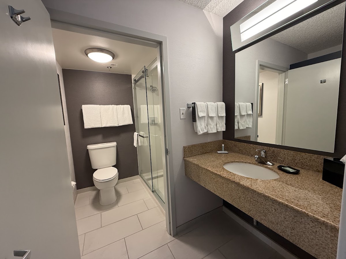 Courtyard by Marriott Sacramento Rancho Cordova photo 3