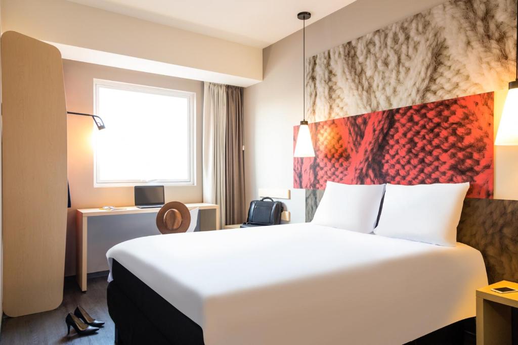 Hotel Ibis photo 2