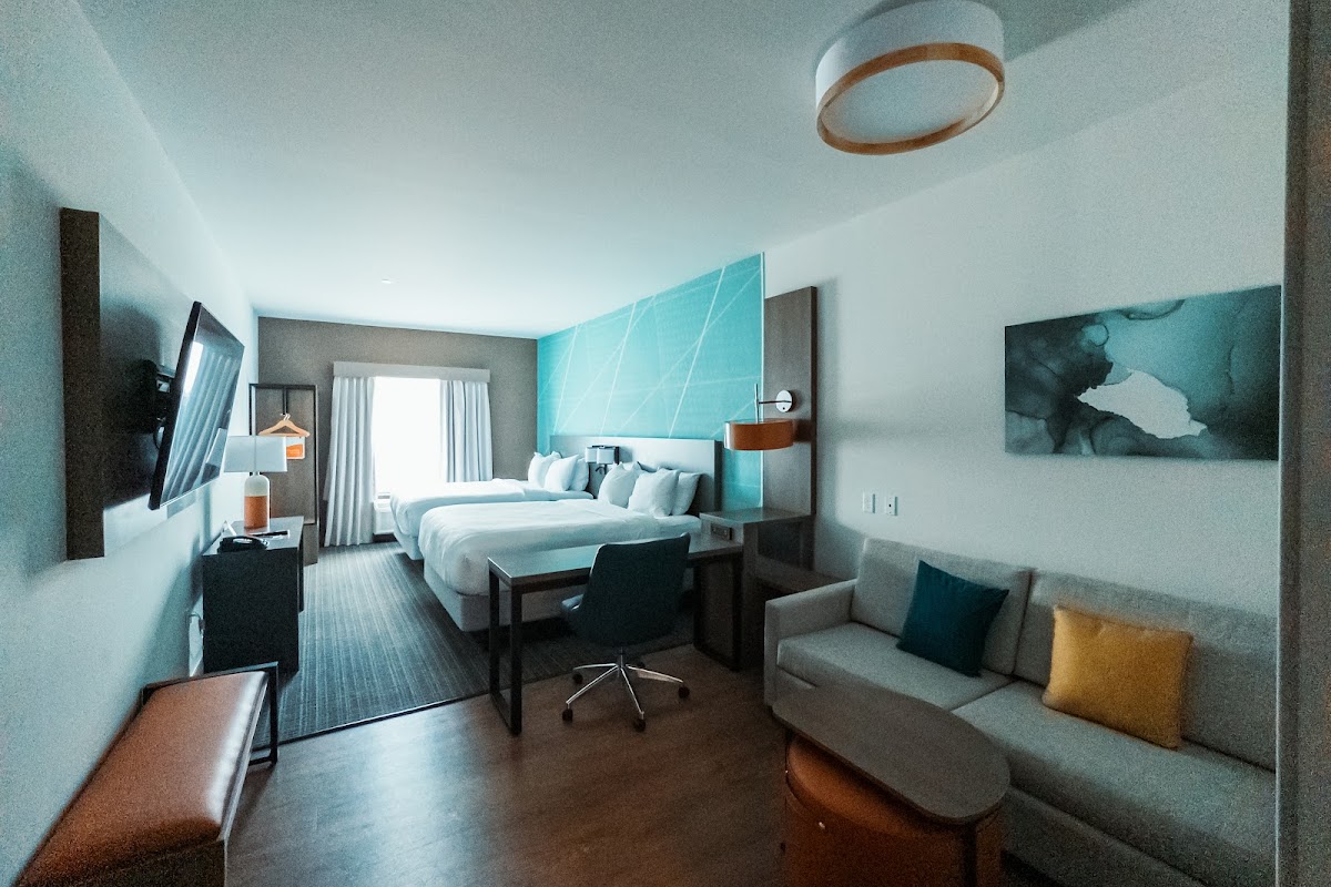 Comfort Suites Gatlinburg Downtown-Convention Center photo 2