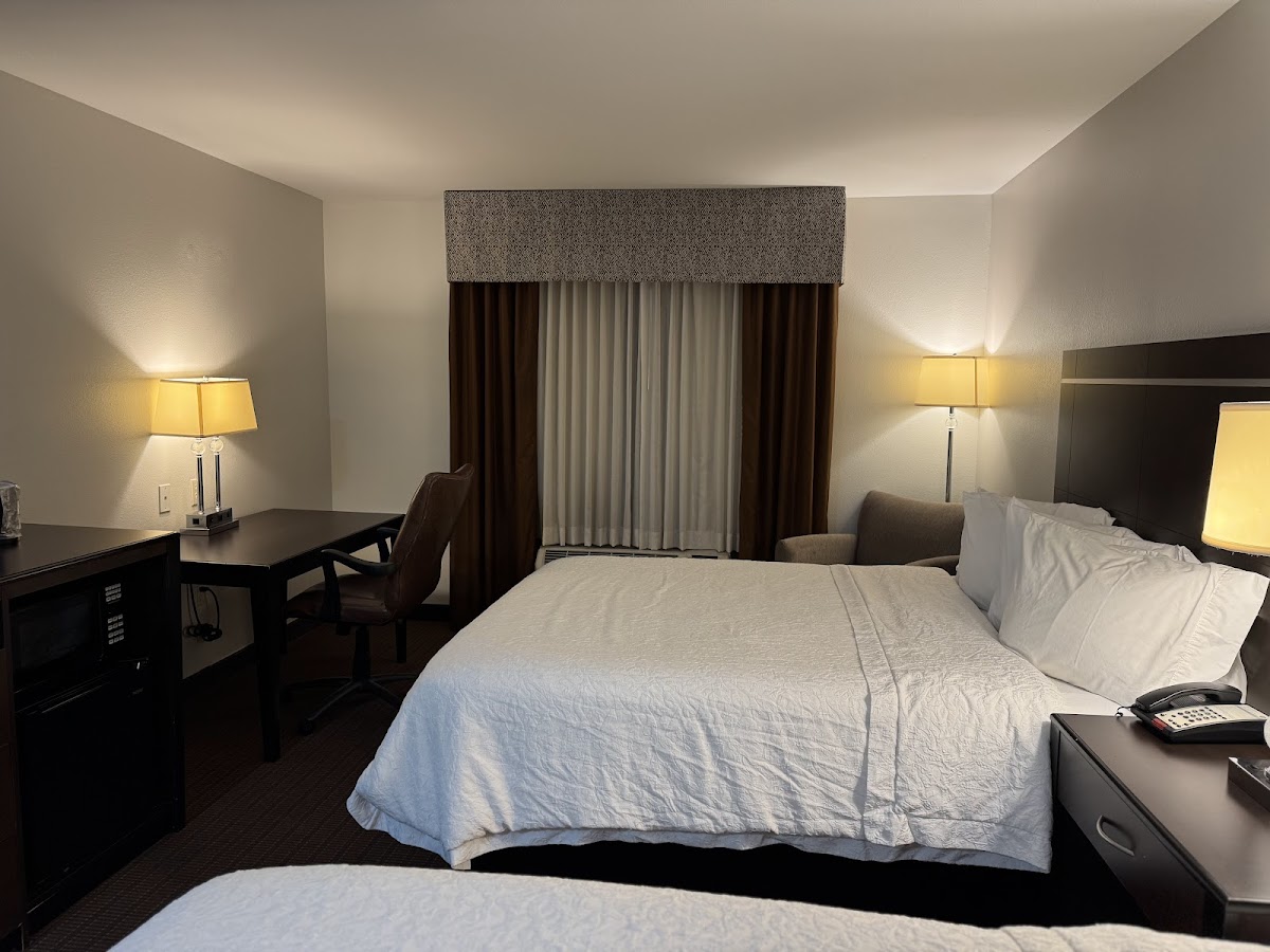 Hampton Inn & Suites Pueblo/North photo 2