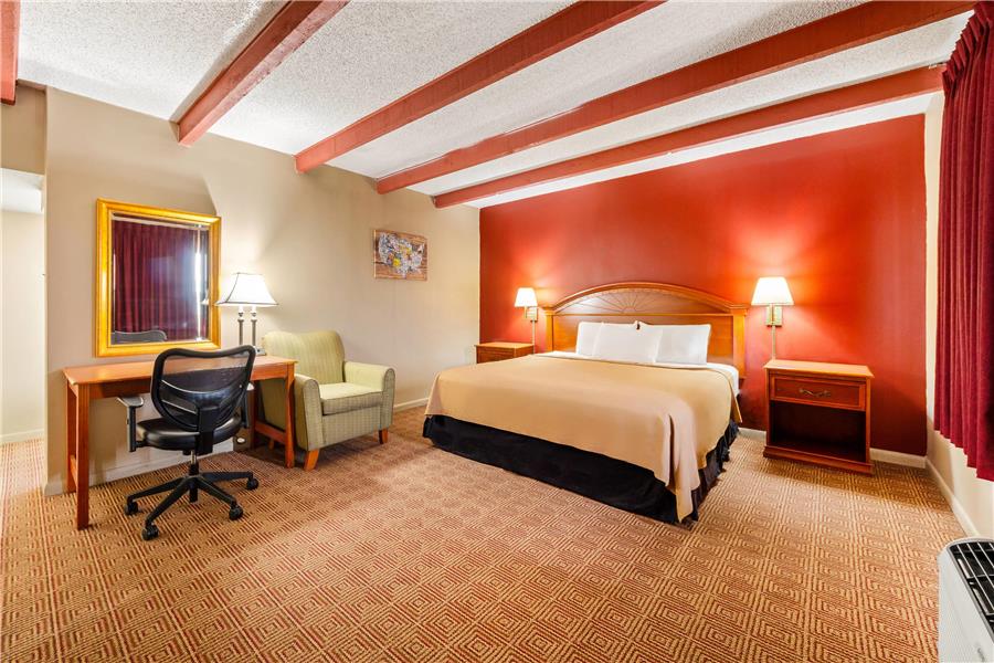 Econo Lodge Del Rio photo 2