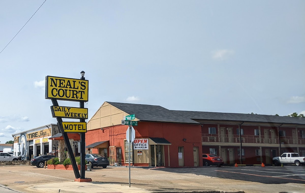 Neal's Court