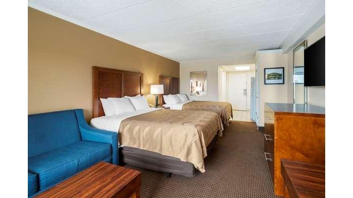 Quality Inn & Suites Ocean City Fenwick photo 2