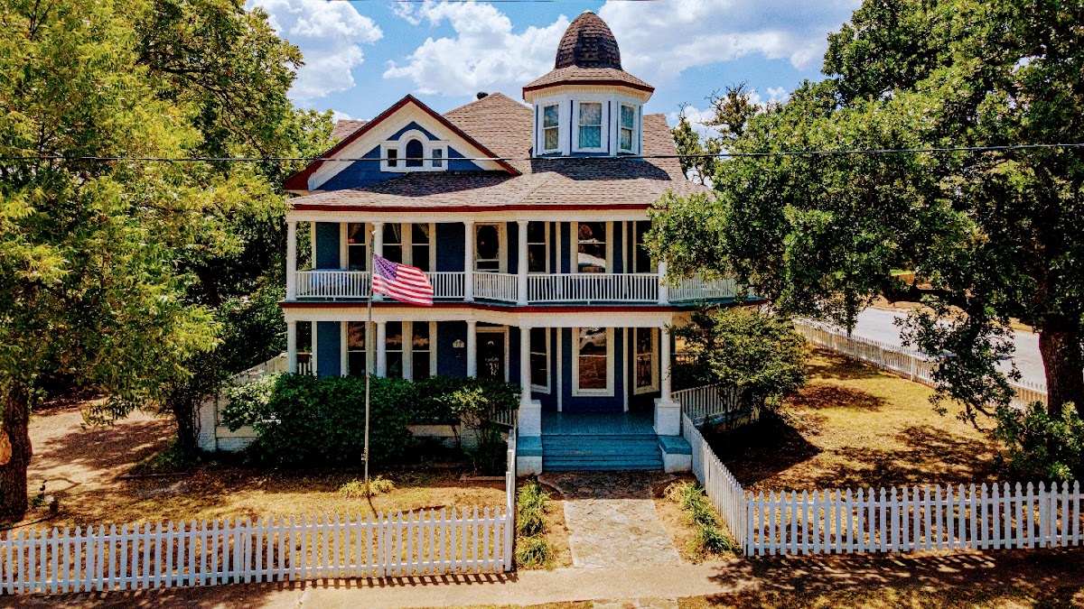 Magpie Inn