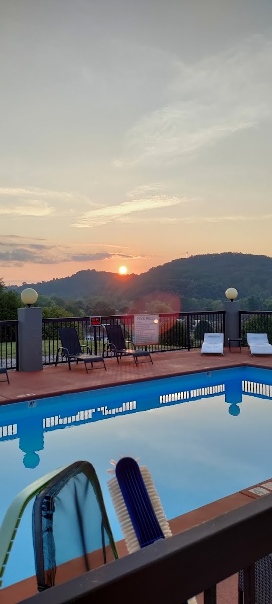 Quality Inn Rogersville photo 3