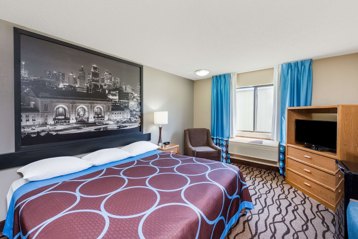 Super 8 by Wyndham West Plains photo 2