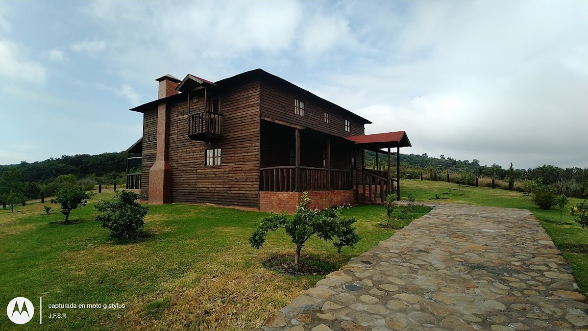 Cabañas y Venados Omega Ranch