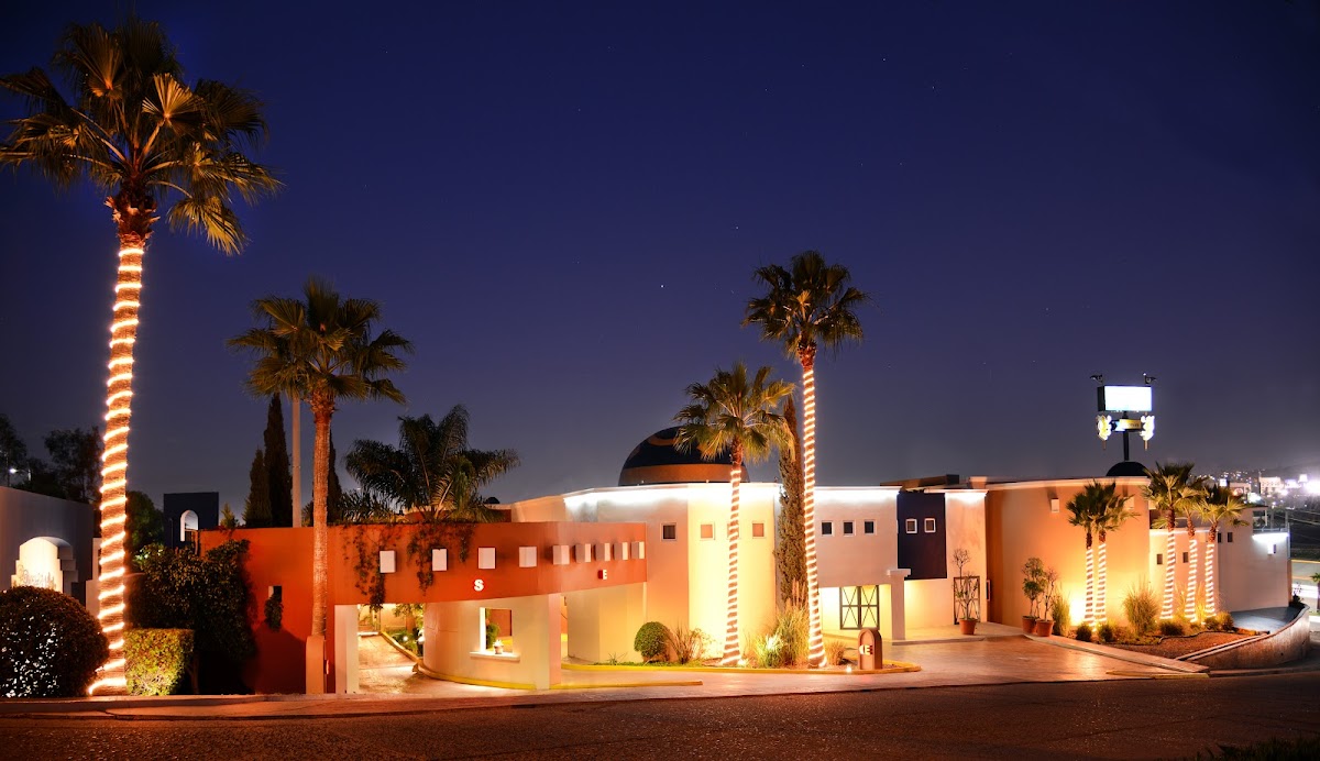 Premier Motel