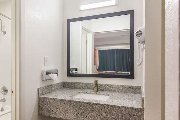Rodeway Inn Nashville photo 3