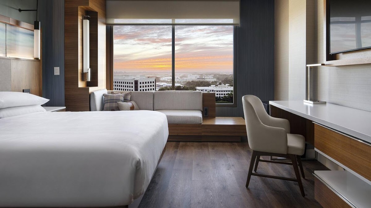 Marriott Irvine Spectrum photo 2