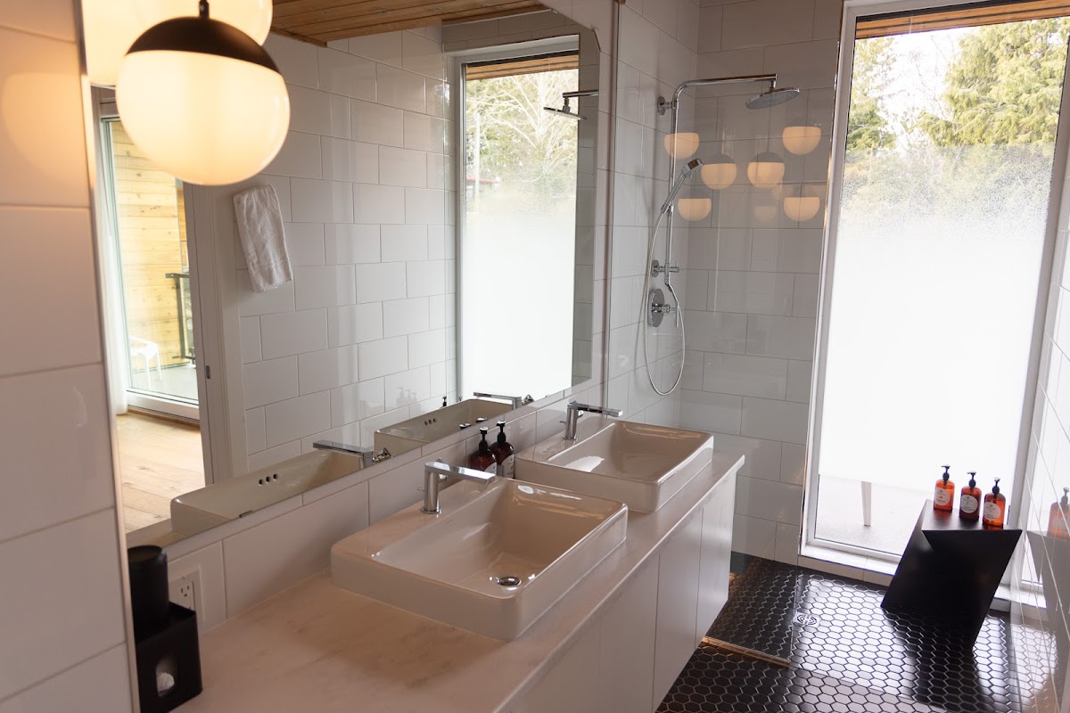 Duffin Cove Oceanfront Lodging photo 3