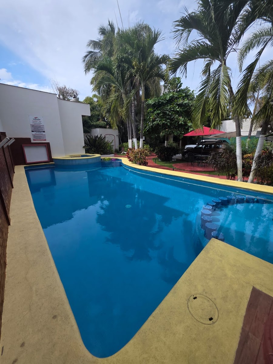 Hotel y Suite Los Encantos photo 3