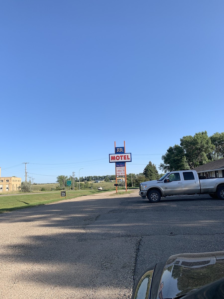 R & R Motel photo 3