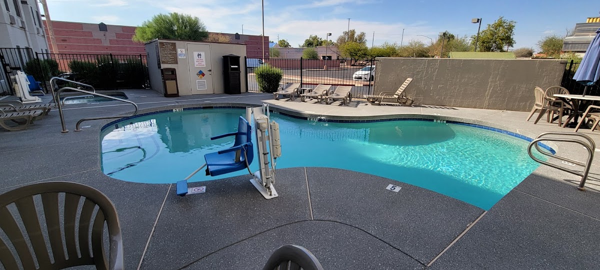 SureStay Plus by Best Western Mesa Superstition Springs photo 3