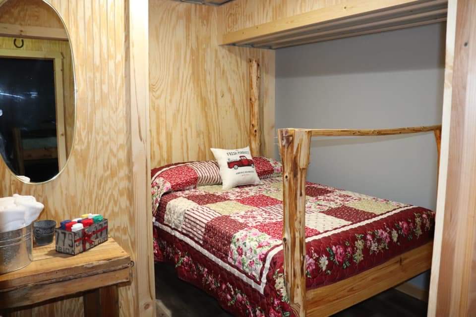 The Iron Horse Inn photo 2