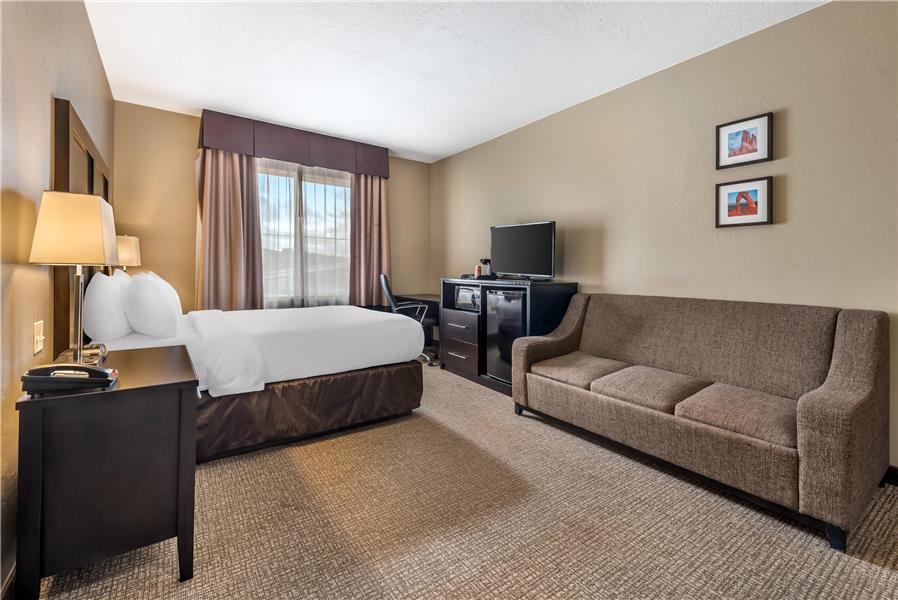 Comfort Inn & Suites Vernal - National Monument Area photo 2