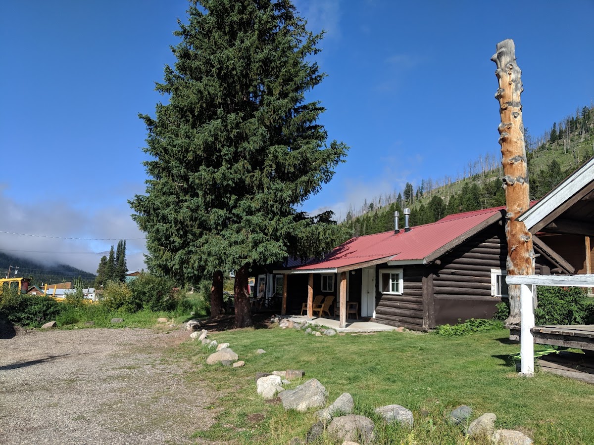 Antlers Lodge photo 3