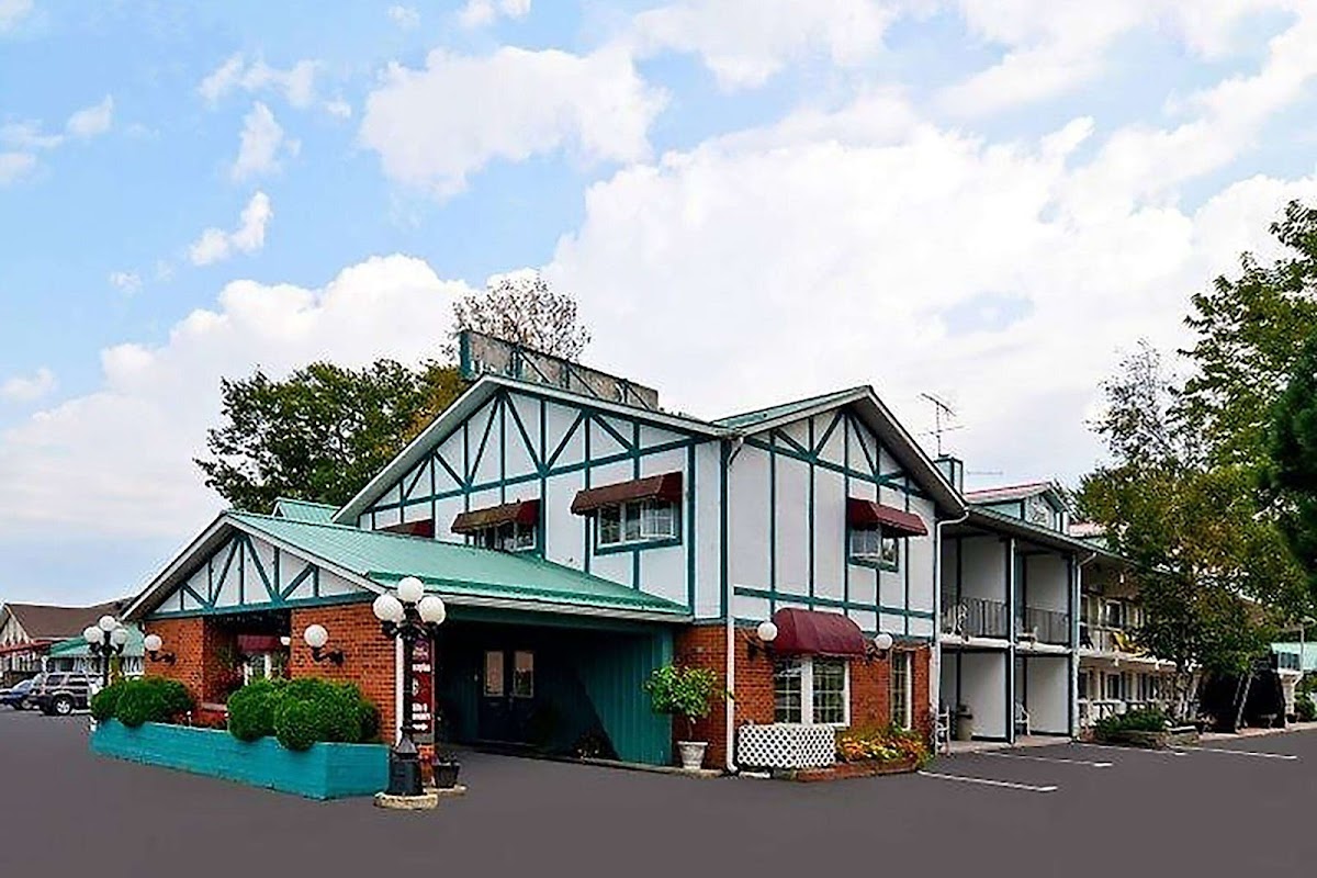 Super 8 by Wyndham Gananoque/Country Squire Resort