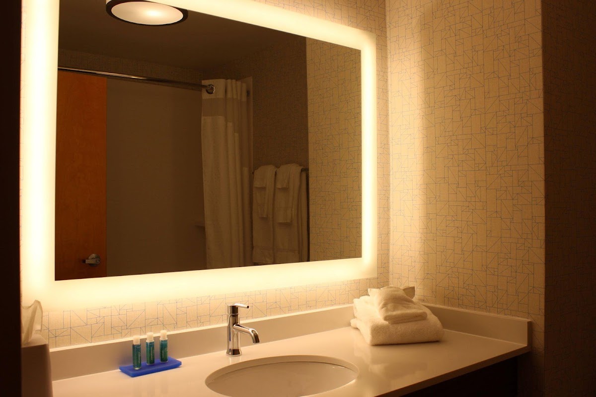 Holiday Inn Express Forest City by IHG photo 3