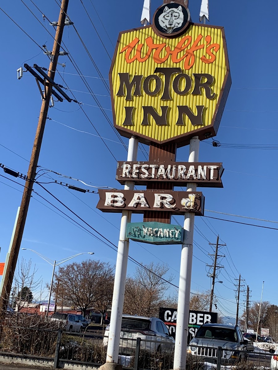 Wolf's Motor Inn photo 3