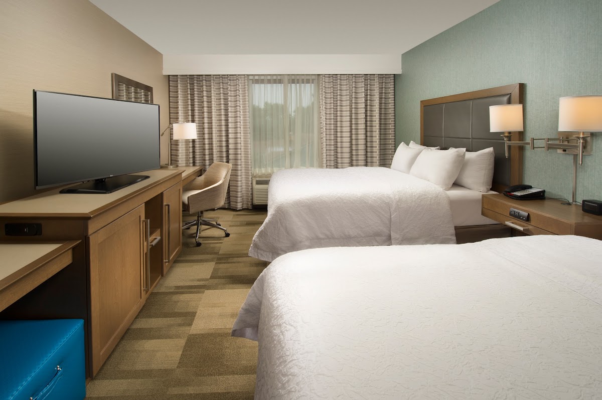 Hampton Inn & Suites Syracuse/Carrier Circle photo 2