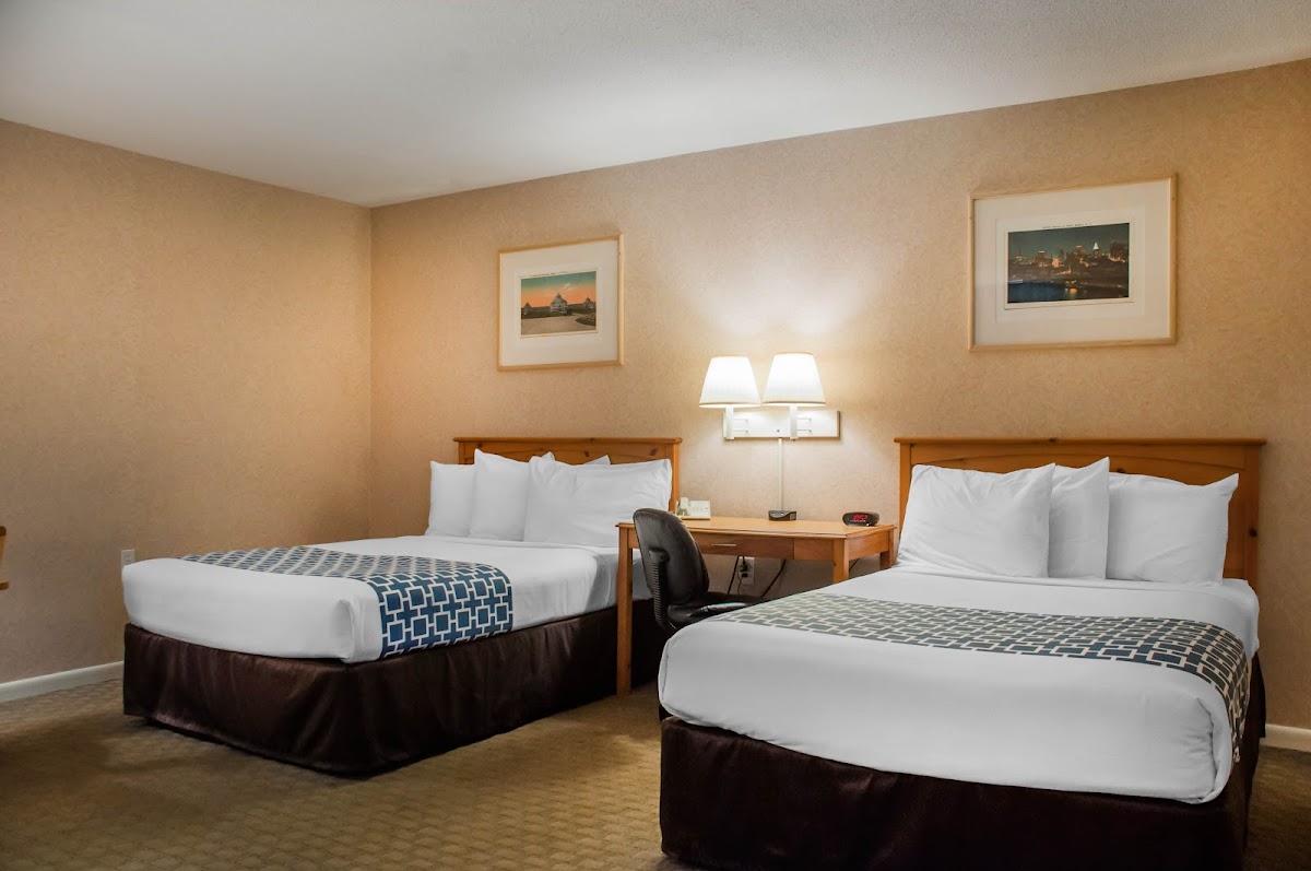 Econo Lodge Buffalo South photo 2
