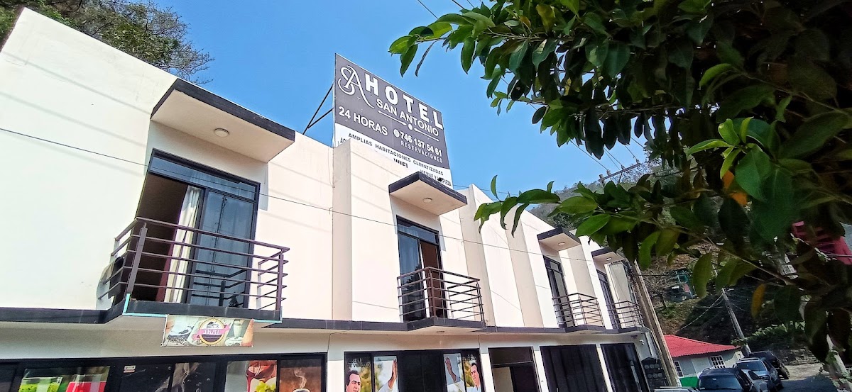 Hotel San Antonio, Ixhuatlán de Madero