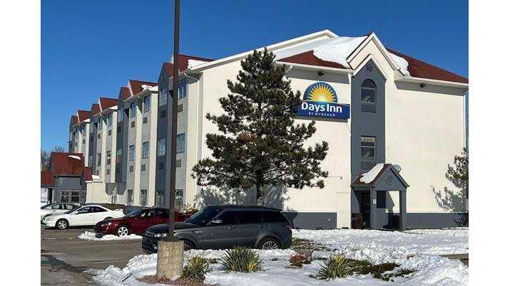 Days Inn by Wyndham near Kansas Speedway